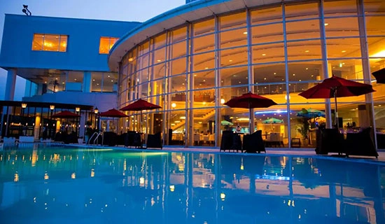 プールイメージ｜グランドメルキュール別府湾リゾート＆スパ