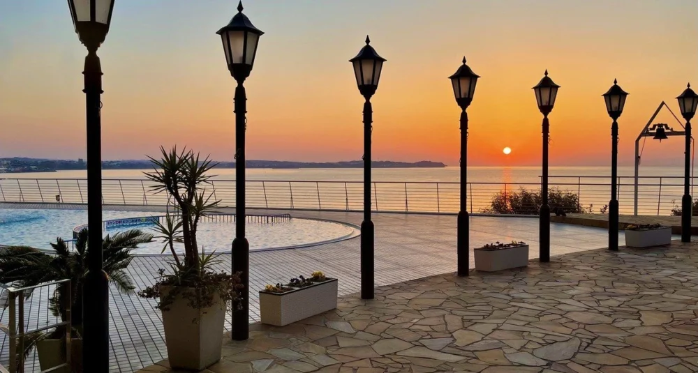 プール｜グランドメルキュール別府湾リゾート＆スパ